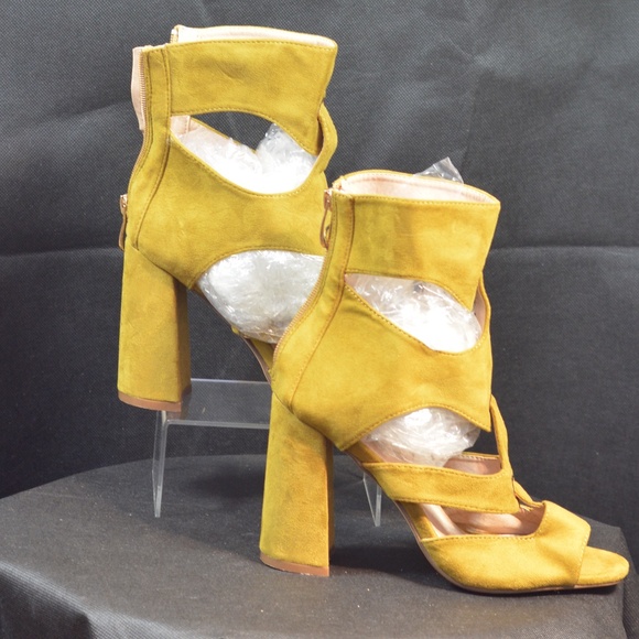 Suede Sandal Booties Sz 9 Cape Robin New - Picture 3 of 9